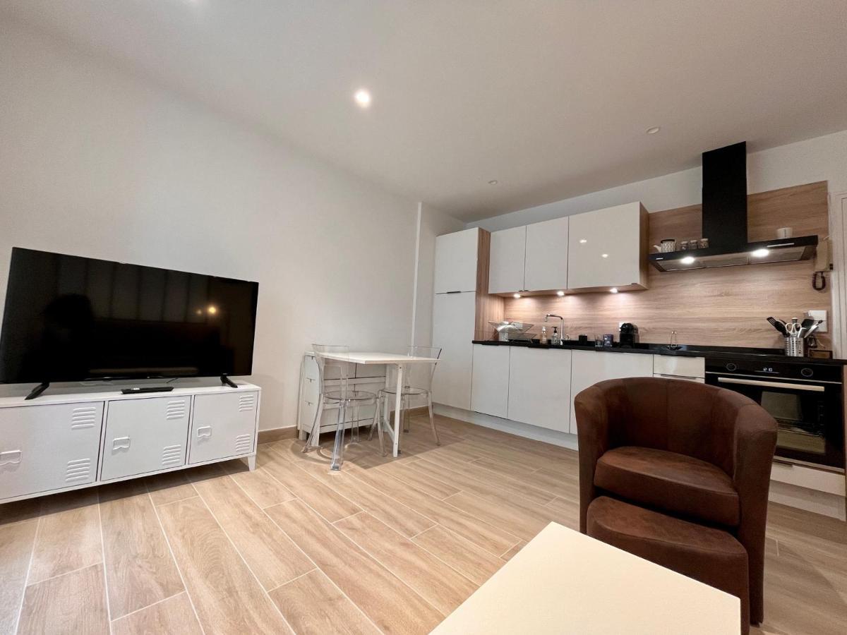 Appartement Lumineux 2 Pieces, Coeur De Saint-Jean-De-Luz, Proche Plage Et Commerces, Avec Wifi - Fr-1-239-1002 Kültér fotó